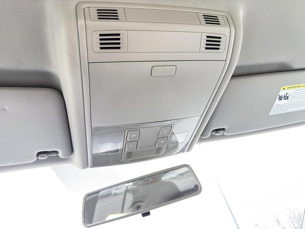 2015 Volkswagen Golf TRENDLINE Photo