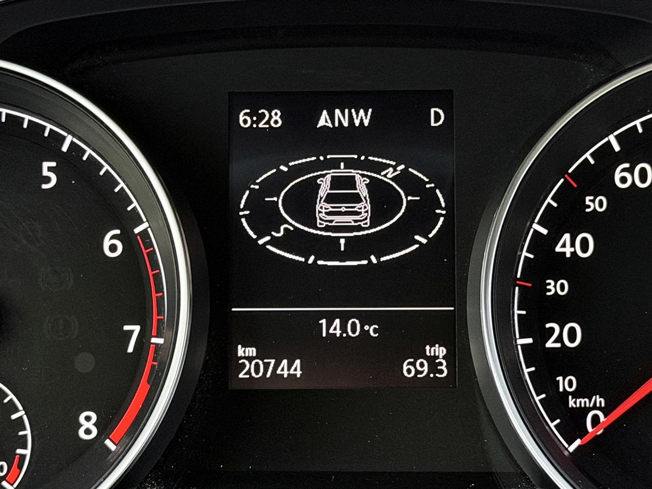 2015 Volkswagen Golf TRENDLINE Photo