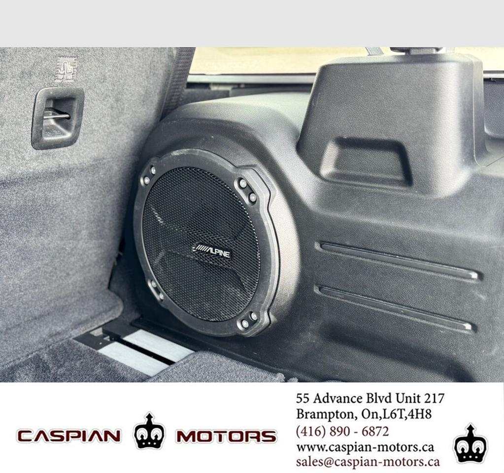 2019 Jeep Wrangler Sahara Photo