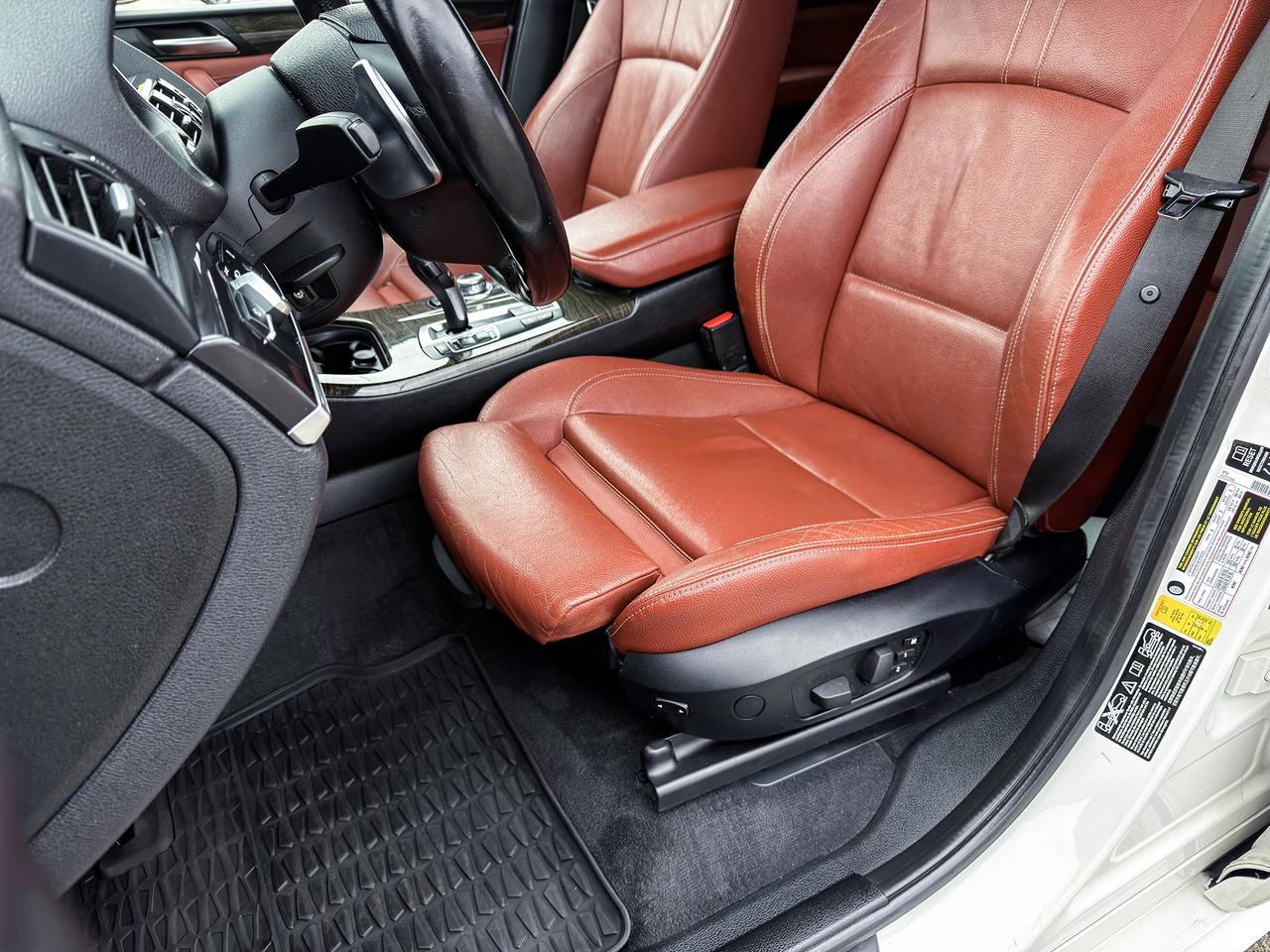 2014 BMW X3 xDrive28i M Pkg. Photo