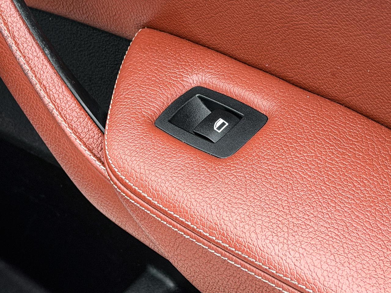 2014 BMW X3 xDrive28i M Pkg. Photo