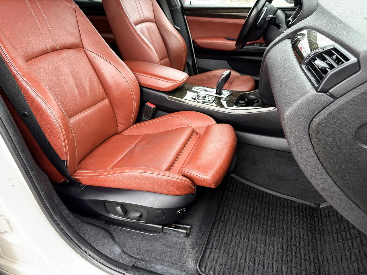 2014 BMW X3 xDrive28i M Pkg. Photo