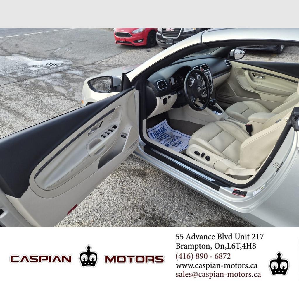 2011 Volkswagen Eos Highline Photo