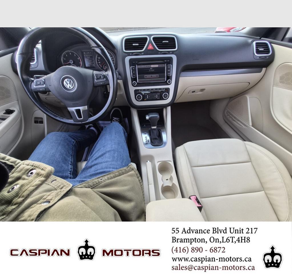 2011 Volkswagen Eos Highline Photo