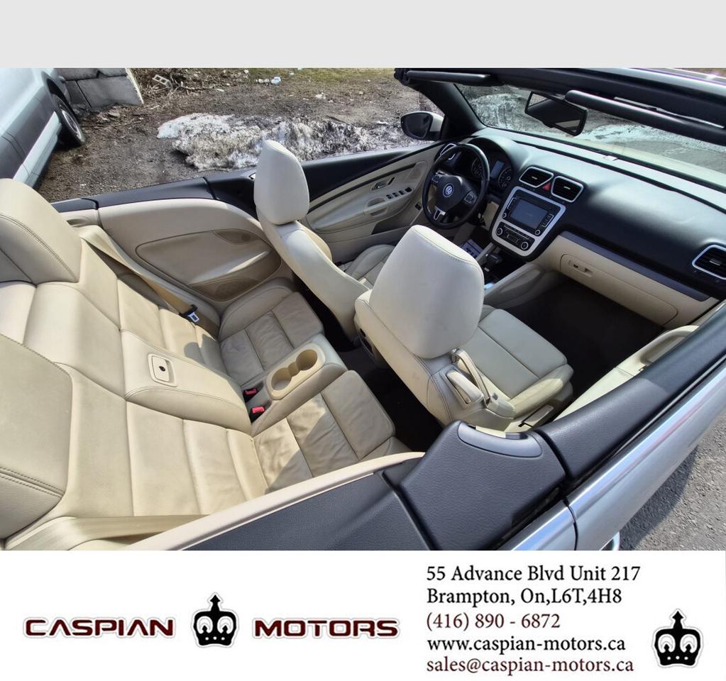 2011 Volkswagen Eos Highline Photo