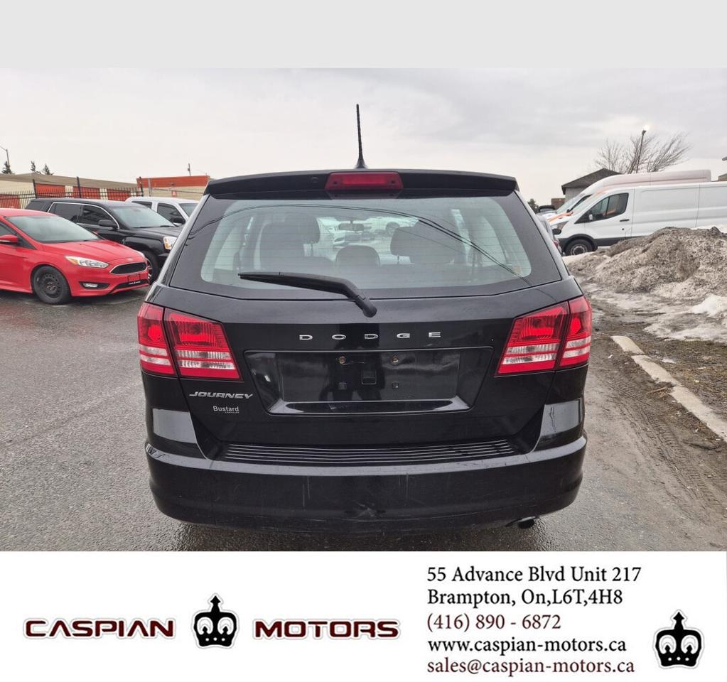 2017 Dodge Journey SE Photo