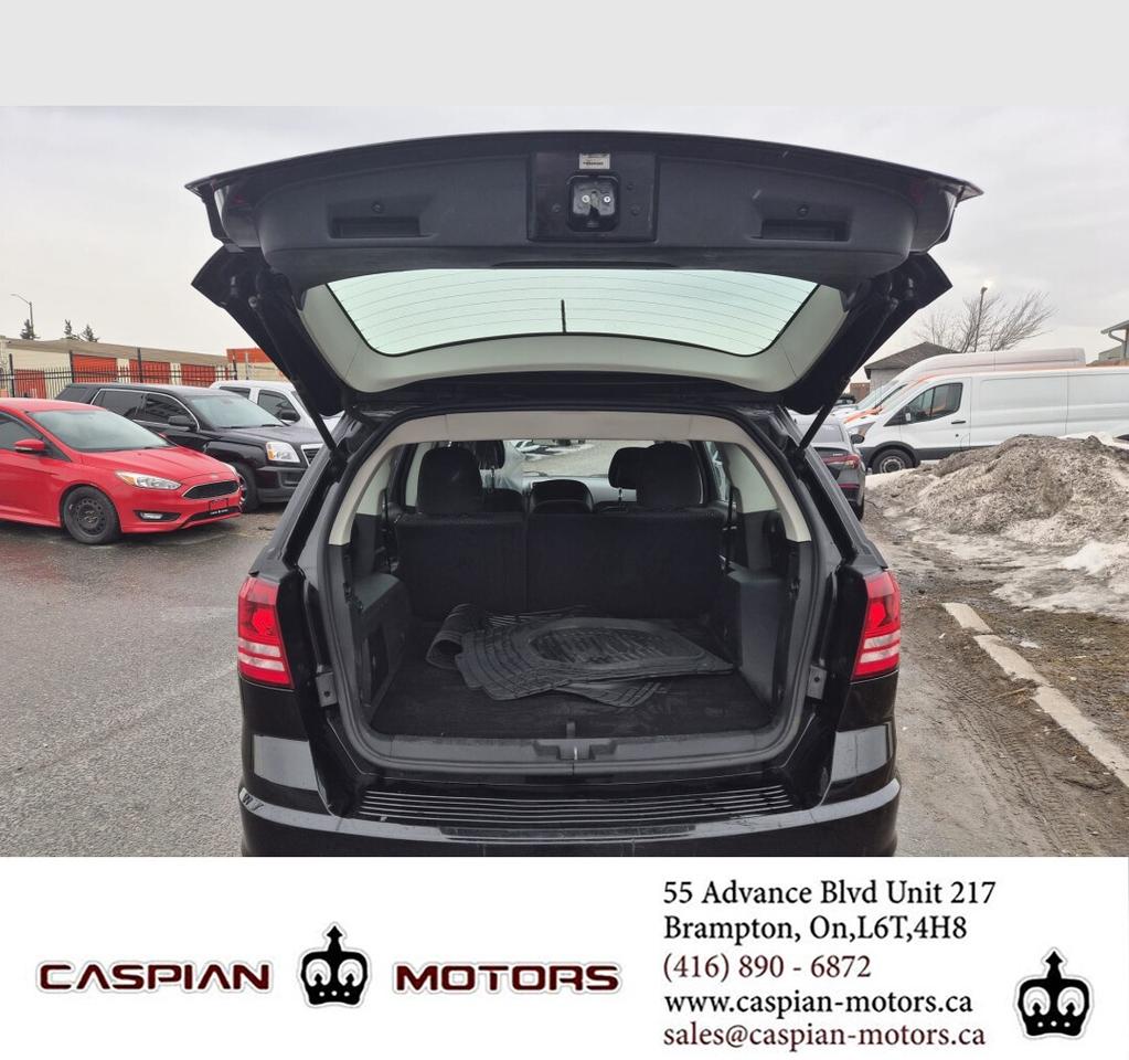 2017 Dodge Journey SE Photo