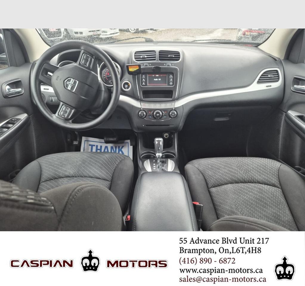 2017 Dodge Journey SE Photo