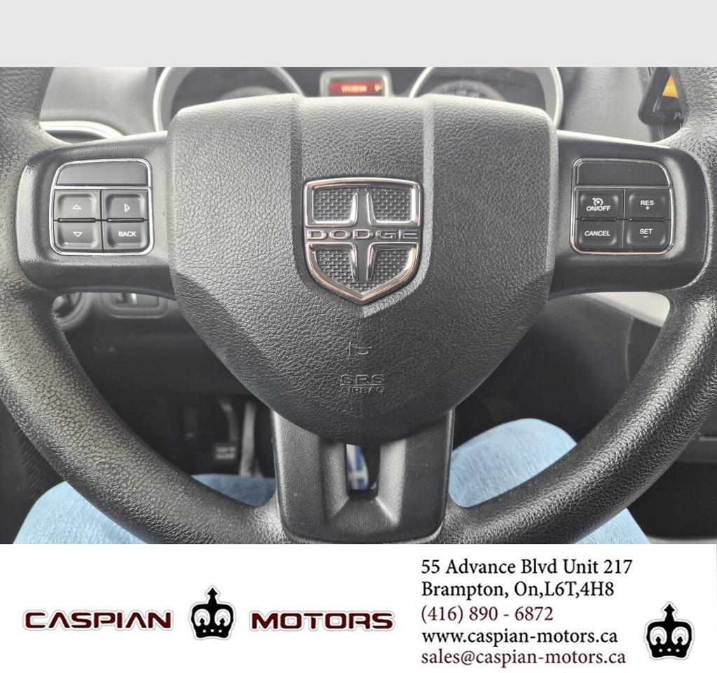 2017 Dodge Journey SE Photo