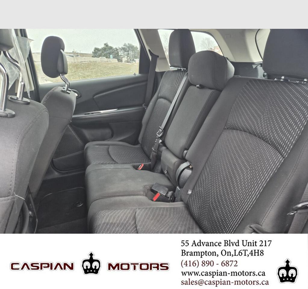 2017 Dodge Journey SE Photo