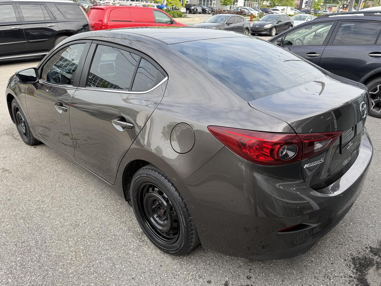 2016 Mazda MAZDA3 i Touring Photo