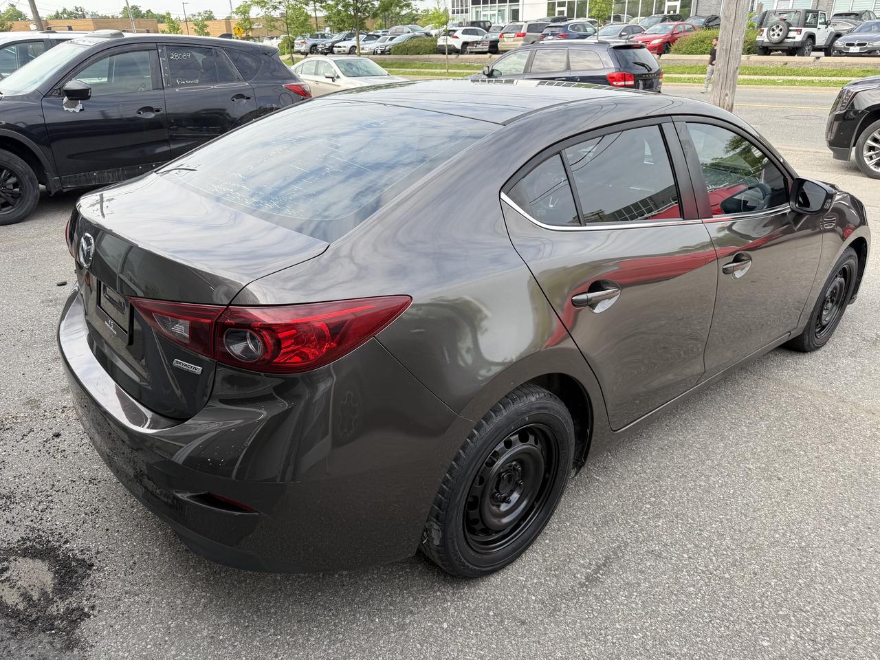 2016 Mazda MAZDA3 i Touring Photo