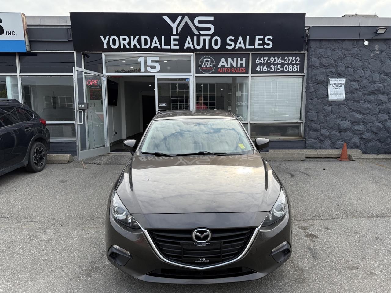 2016 Mazda MAZDA3 i Touring Photo0