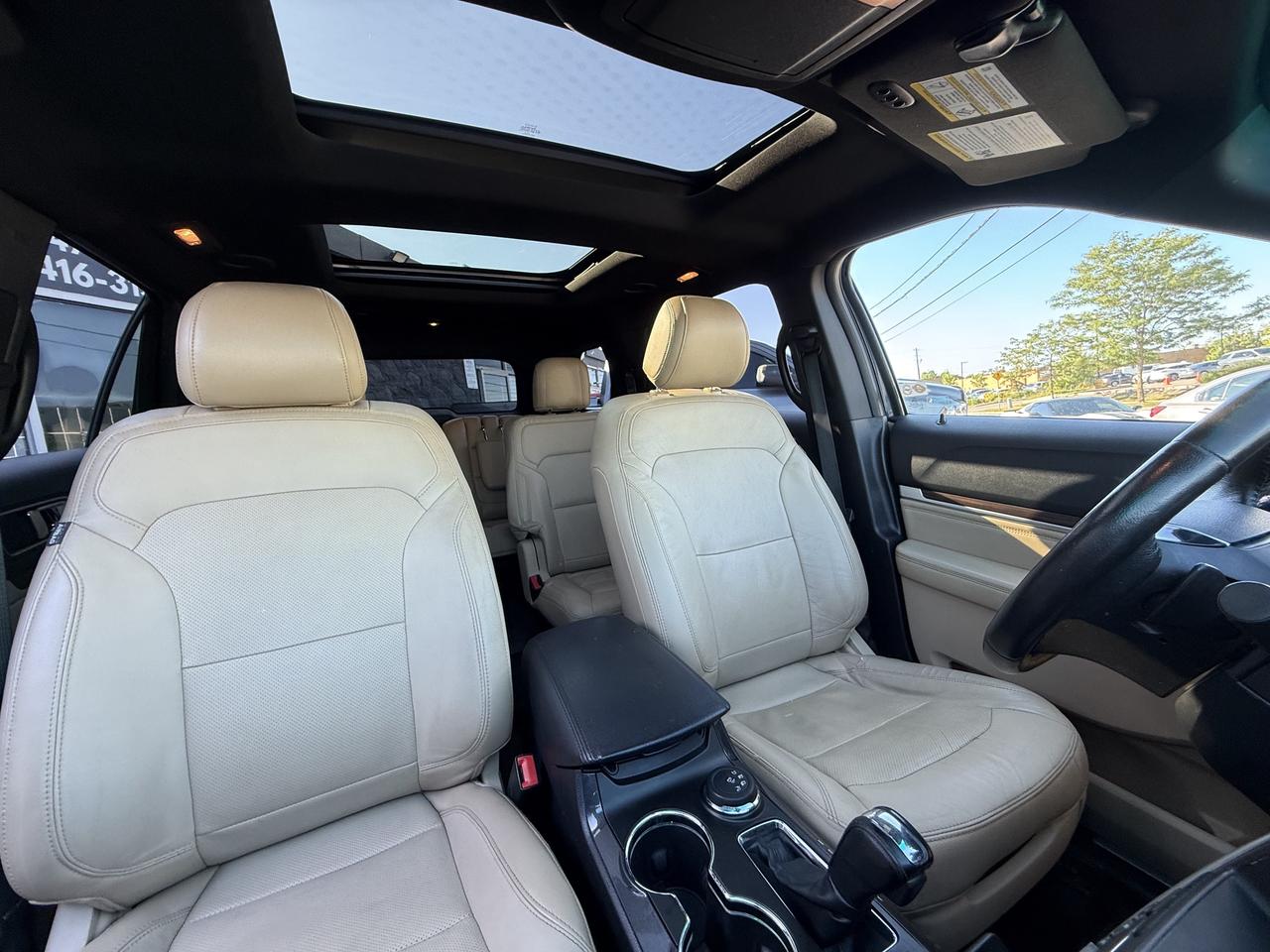 2016 Ford Explorer LIMITED Photo