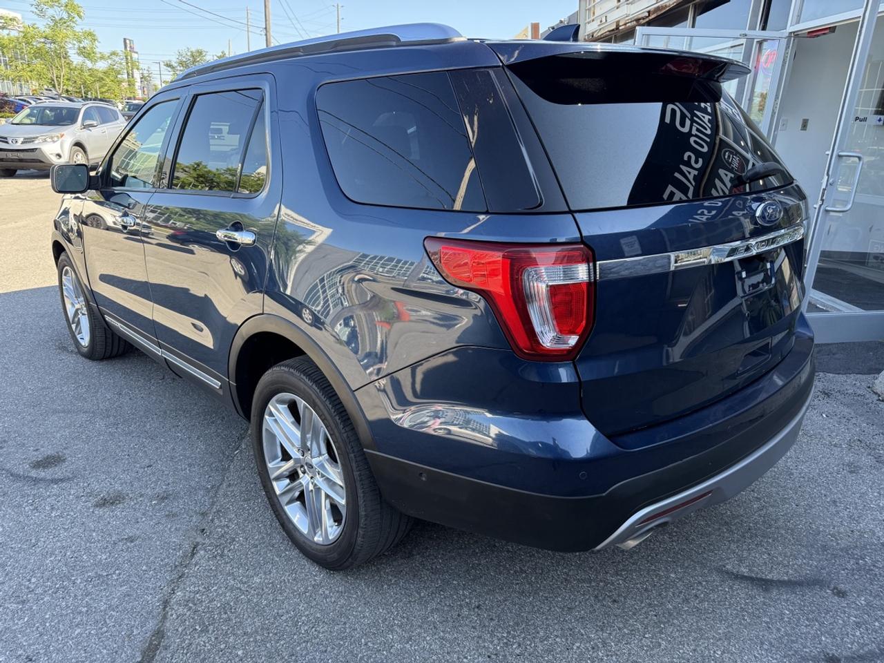2016 Ford Explorer LIMITED Photo
