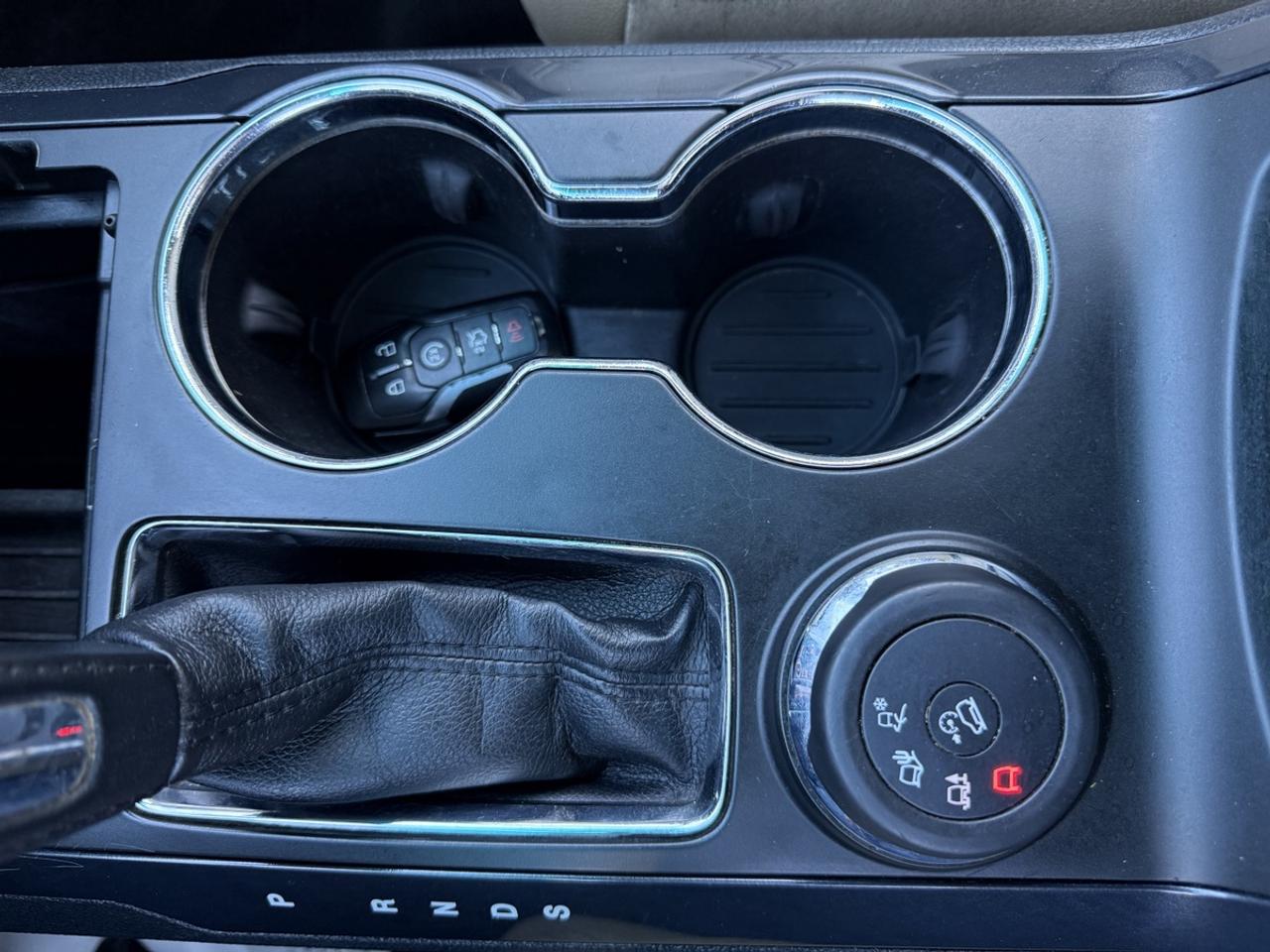 2016 Ford Explorer LIMITED Photo
