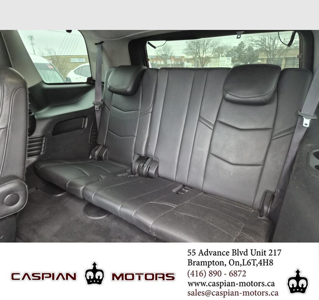 2016 Cadillac Escalade LUXURY Photo