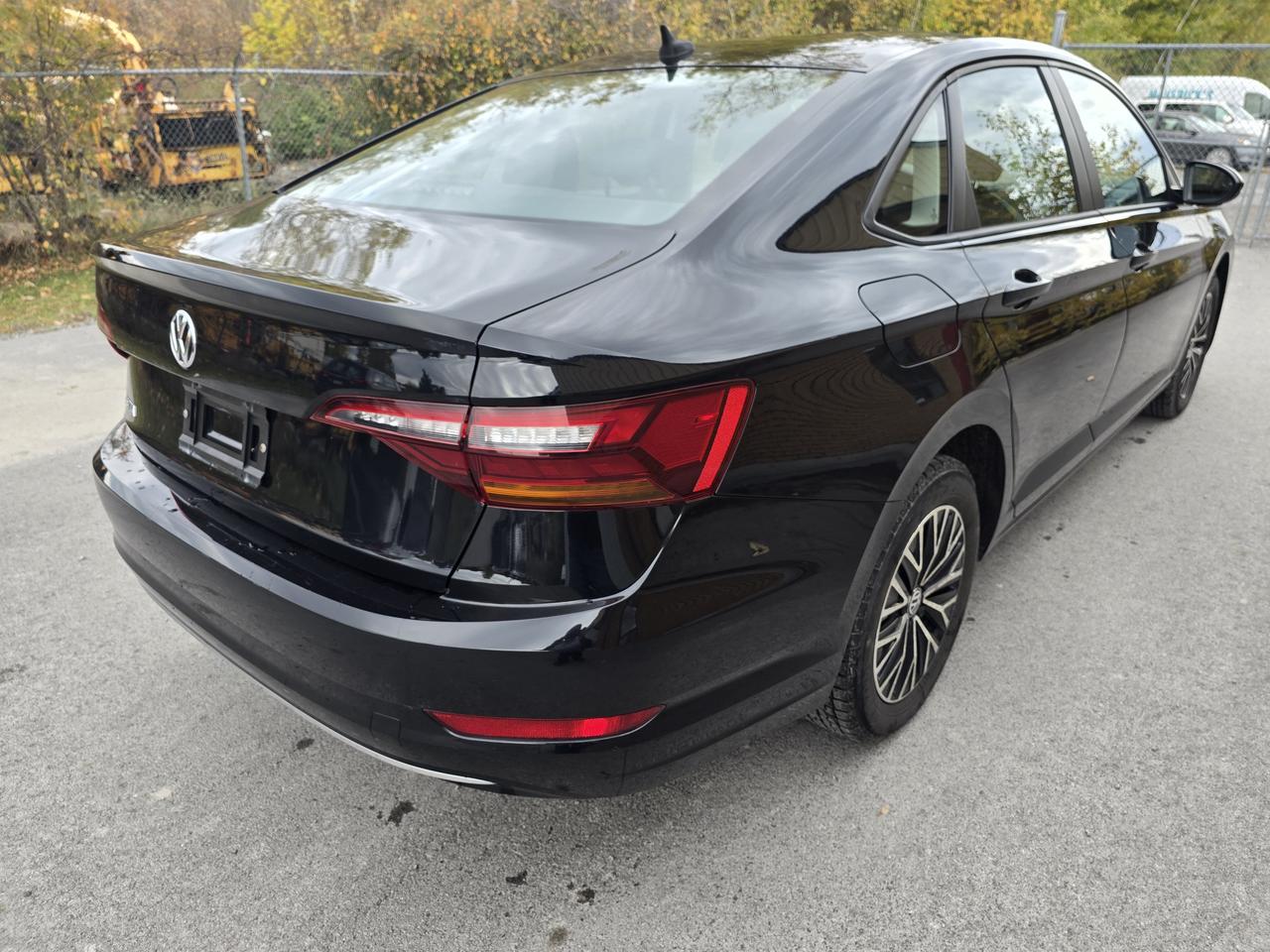 2019 Volkswagen Jetta HIGHLINE Photo