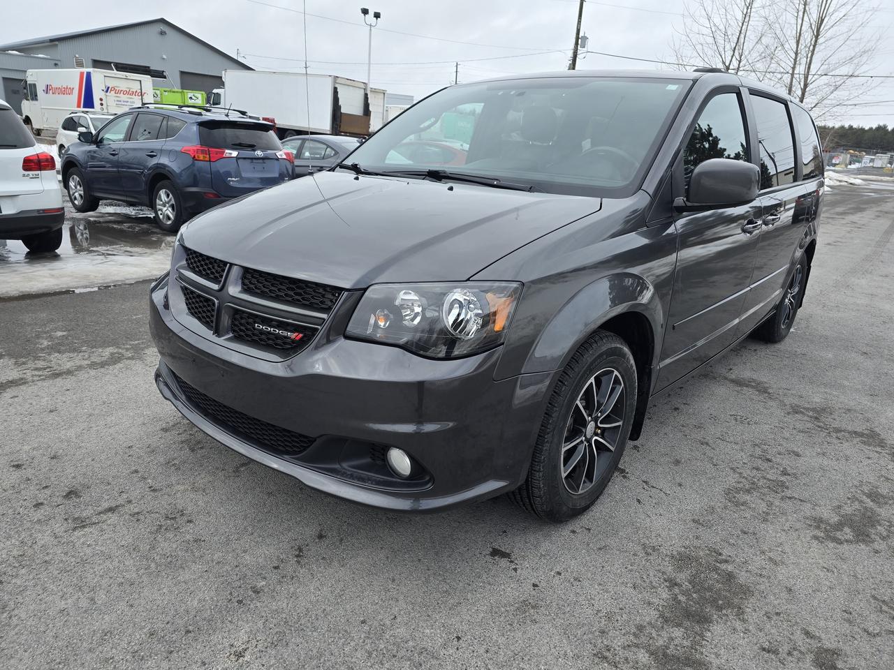 2017 Dodge Grand Caravan GT Photo0