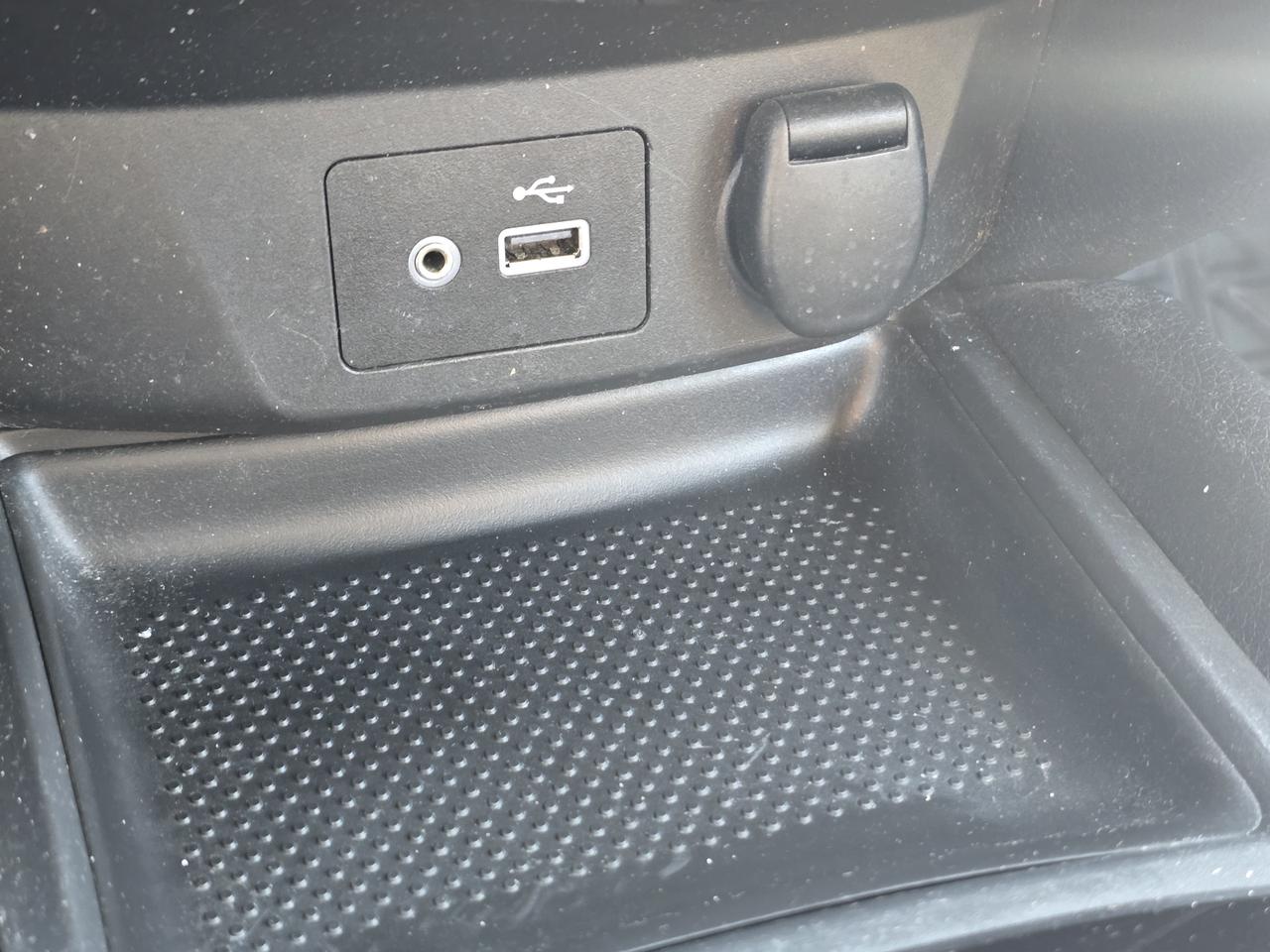 2019 Nissan Rogue SV Photo