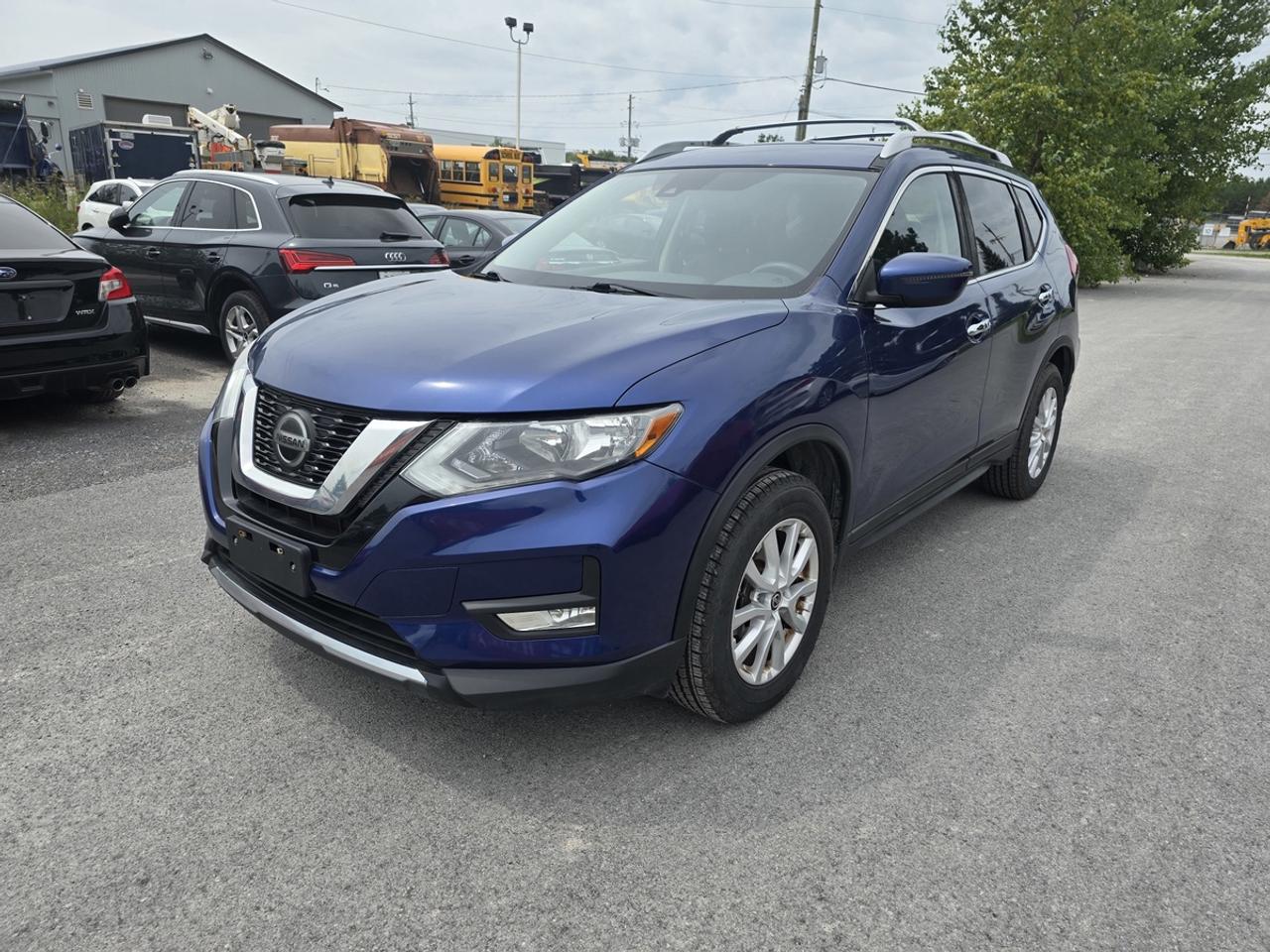 2019 Nissan Rogue SV Photo