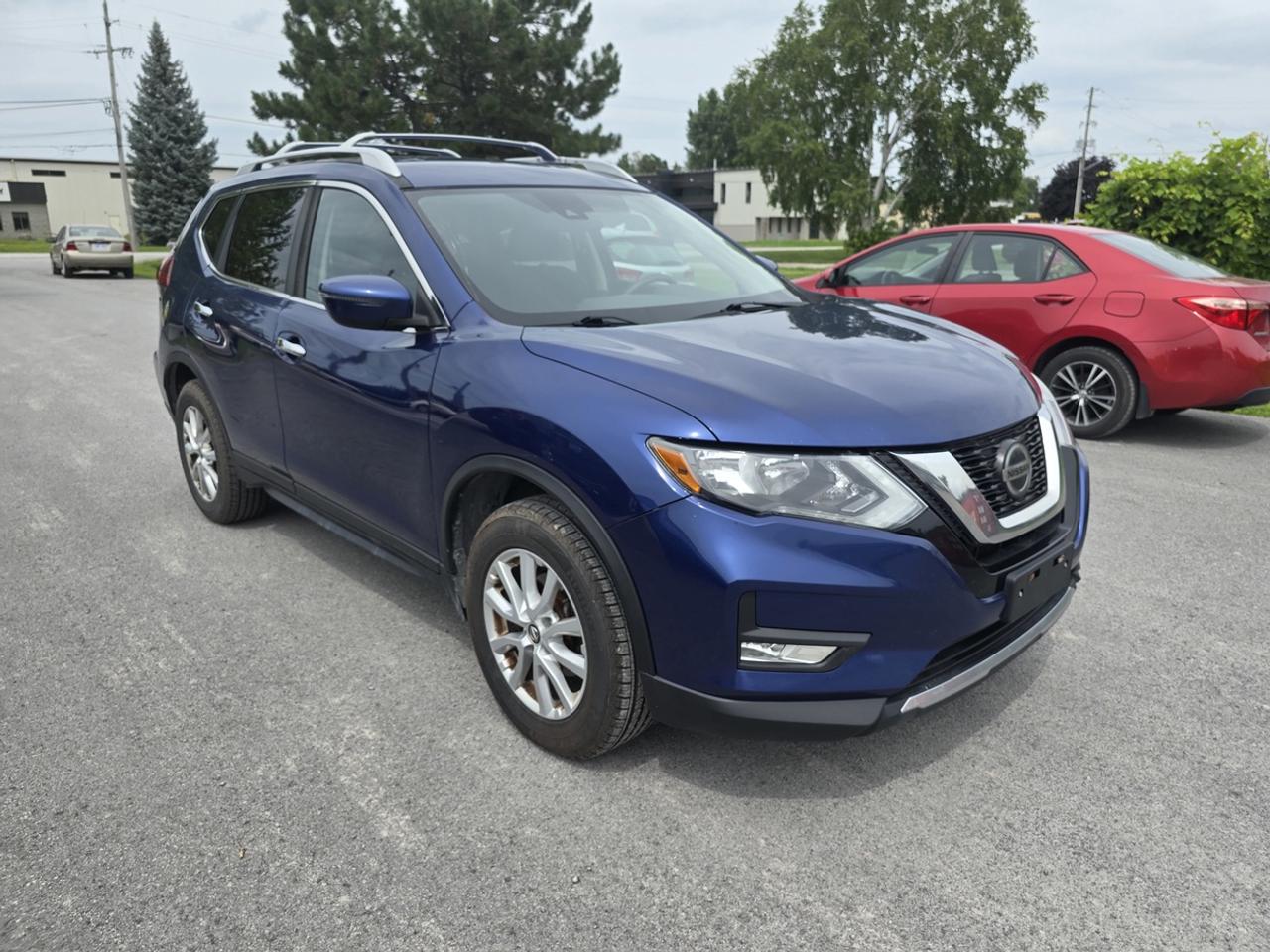 2019 Nissan Rogue SV Photo