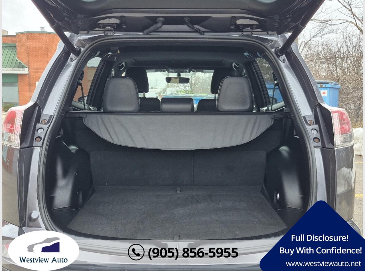 2016 Toyota RAV4 se Photo4