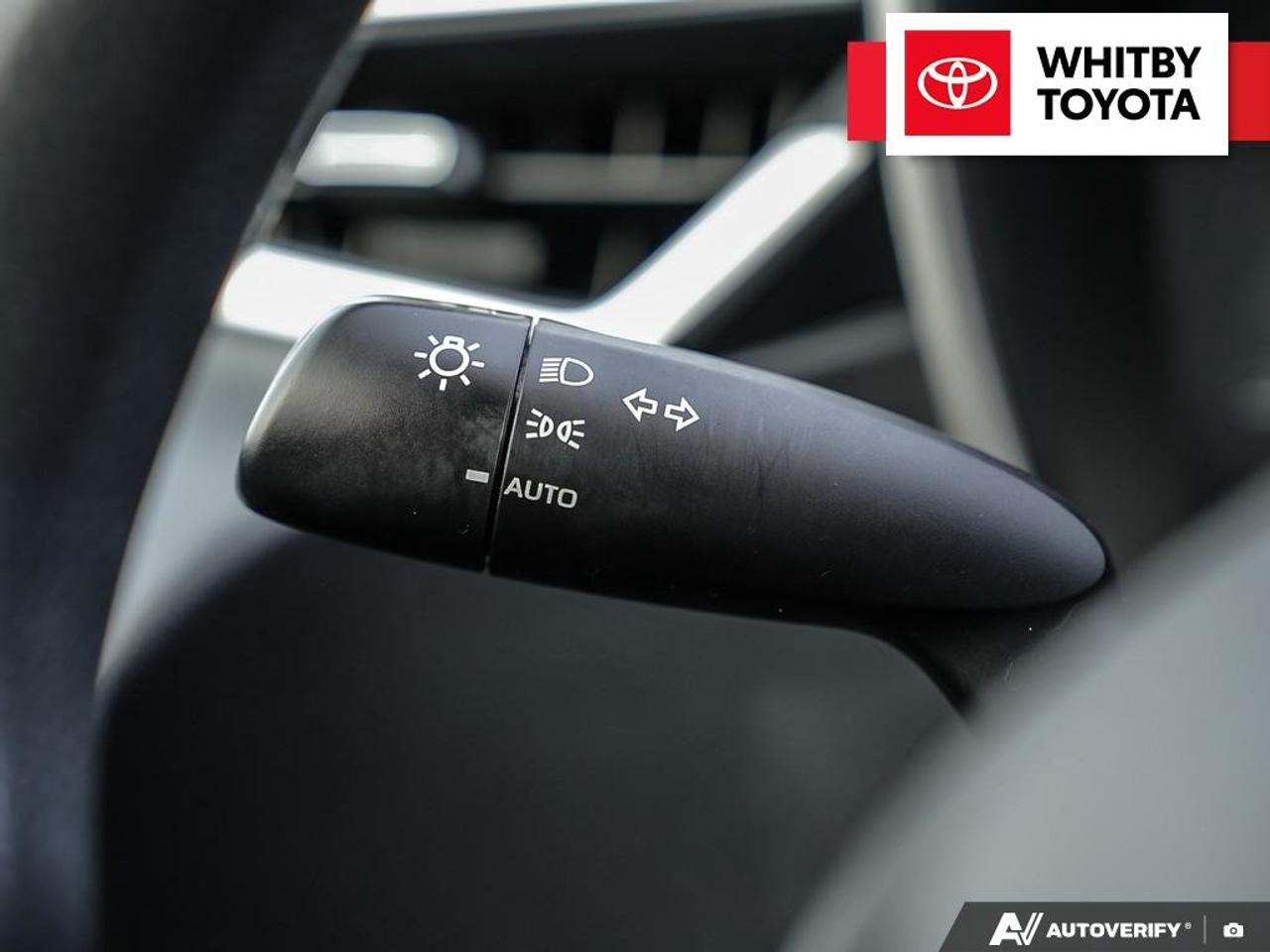 2023 Toyota Corolla Hatchback Base 2.0L Photo