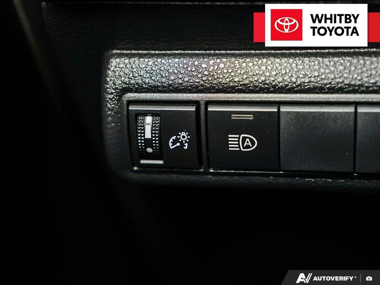 2023 Toyota Corolla Hatchback Base 2.0L Photo