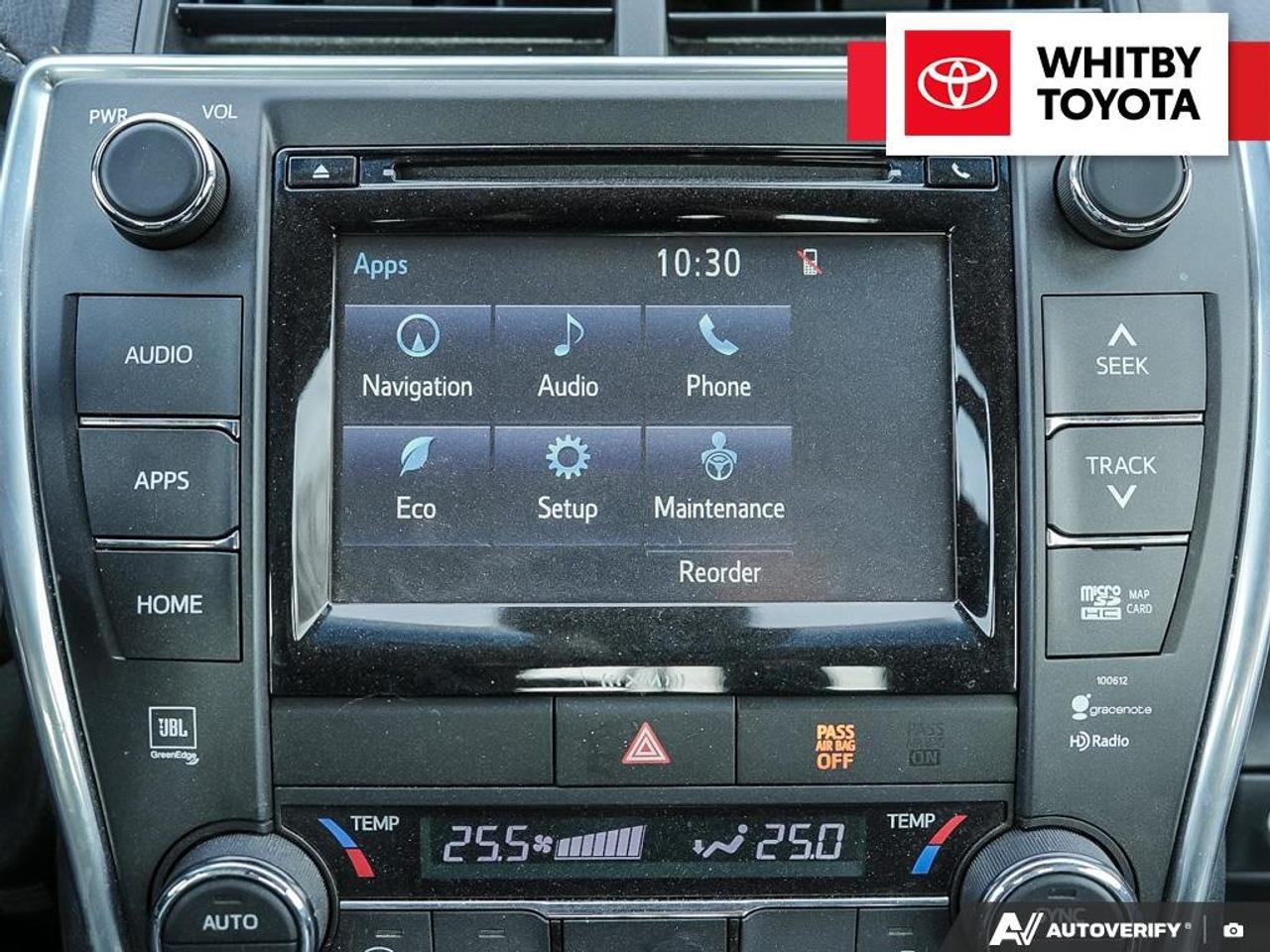 2016 Toyota Camry Hybrid XLE 2.5L Photo