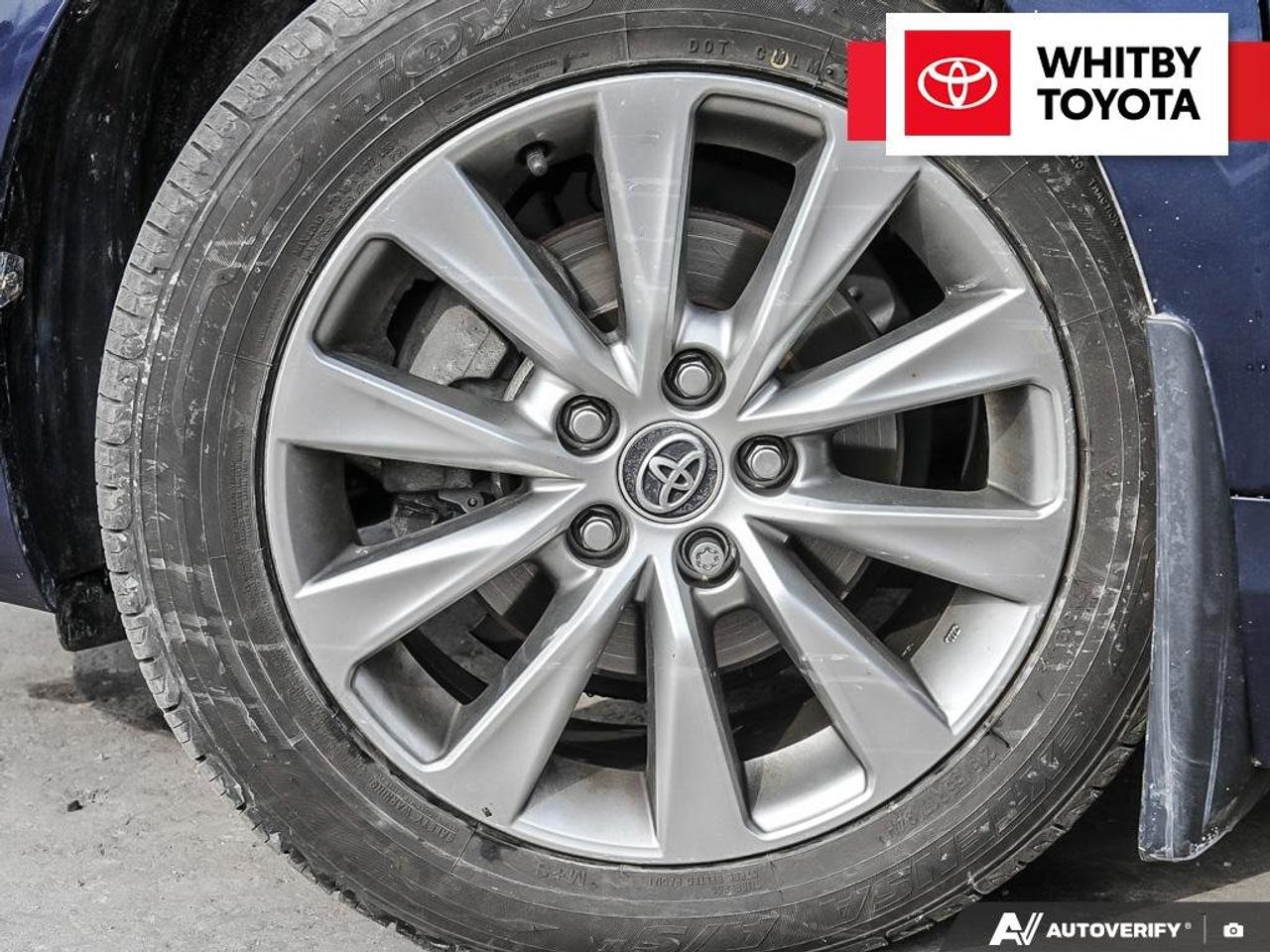 2016 Toyota Camry Hybrid XLE 2.5L Photo