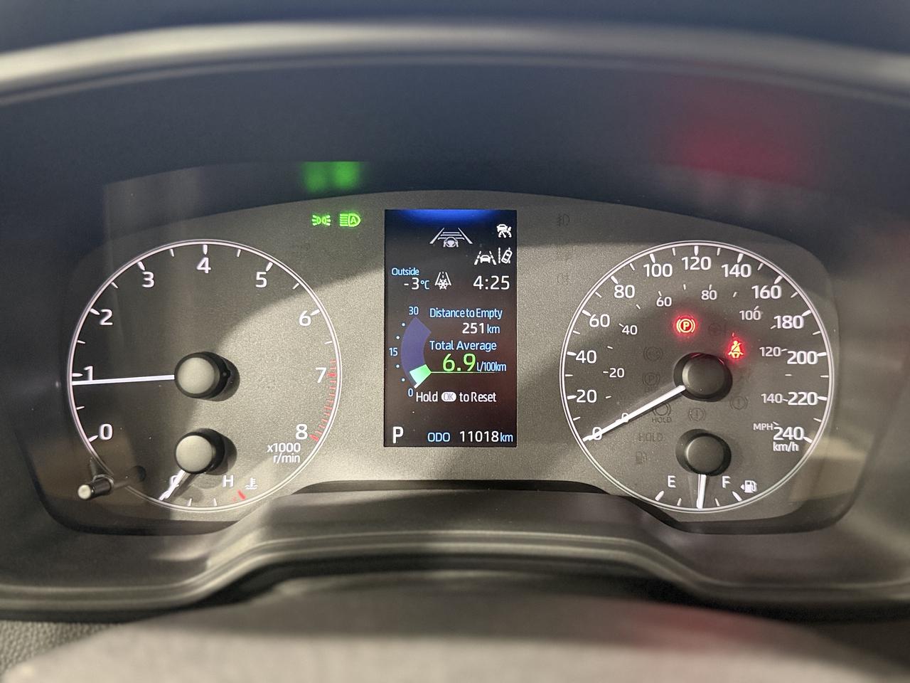 2025 Toyota Corolla LE Photo