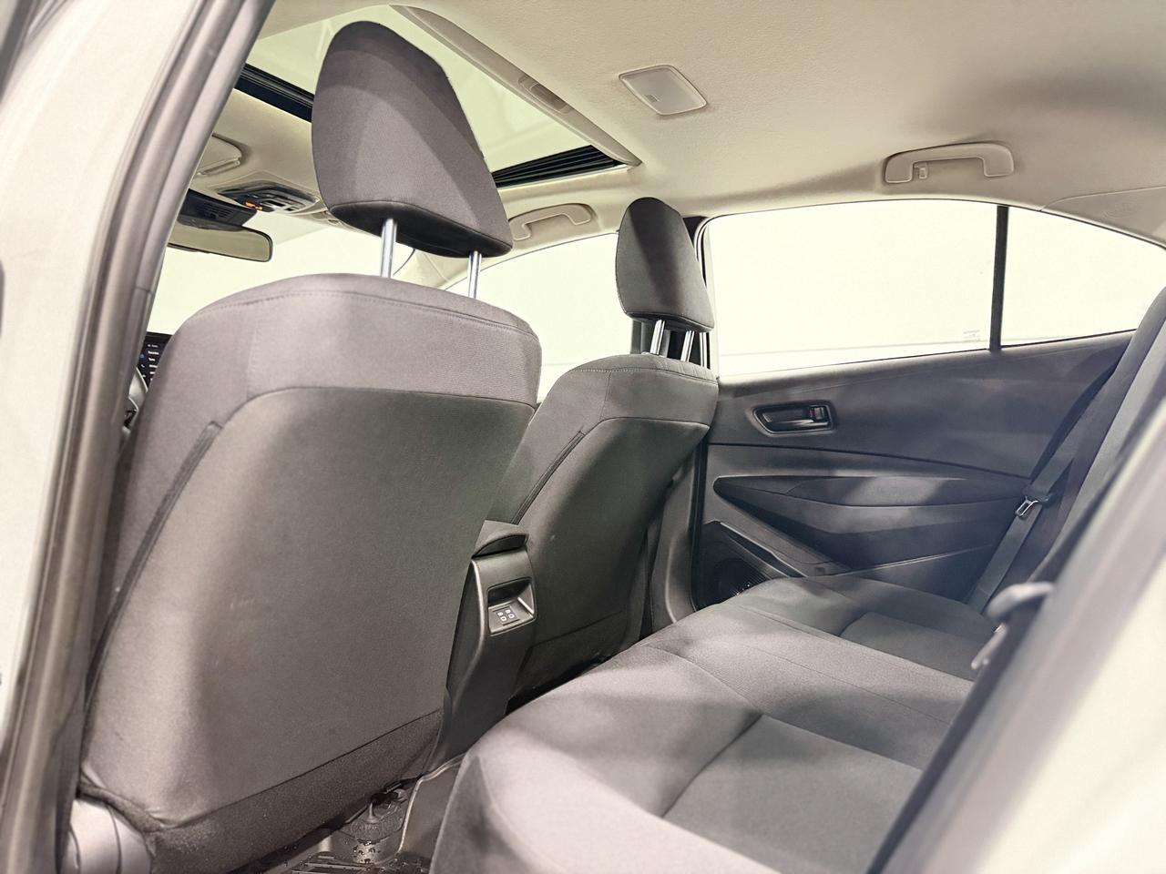 2025 Toyota Corolla LE Photo