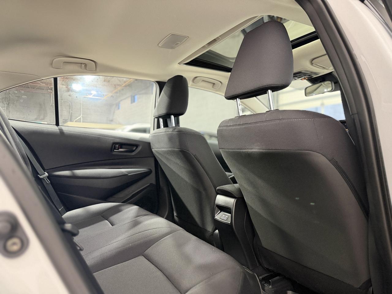 2025 Toyota Corolla LE Photo