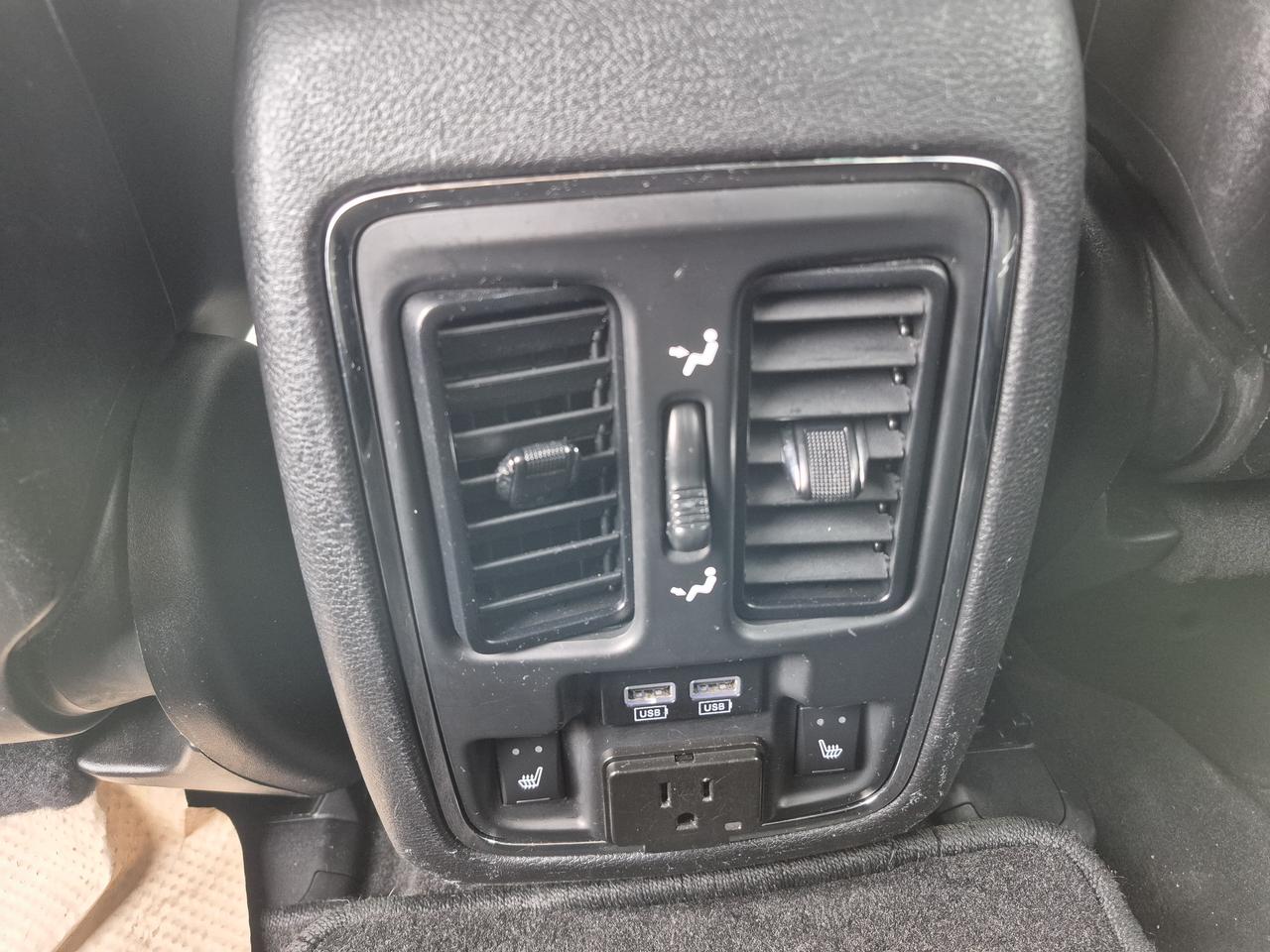 2014 Jeep Grand Cherokee Limited Photo