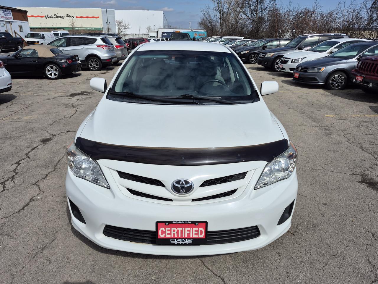 2011 Toyota Corolla LE Photo1