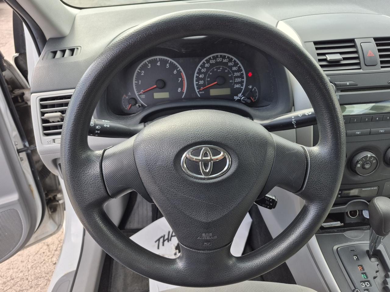 2011 Toyota Corolla LE Photo