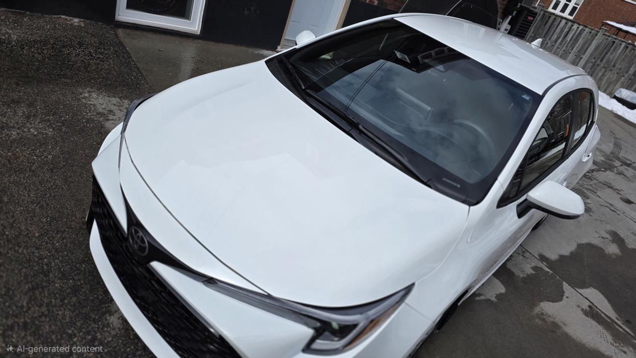 2025 Toyota Corolla SE Photo