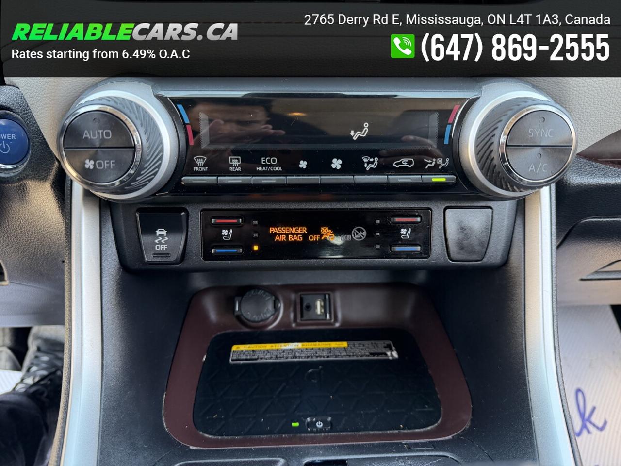 2019 Toyota RAV4 HYBRID LIMITED | AWD | No-Accident | Leather | Sun Photo