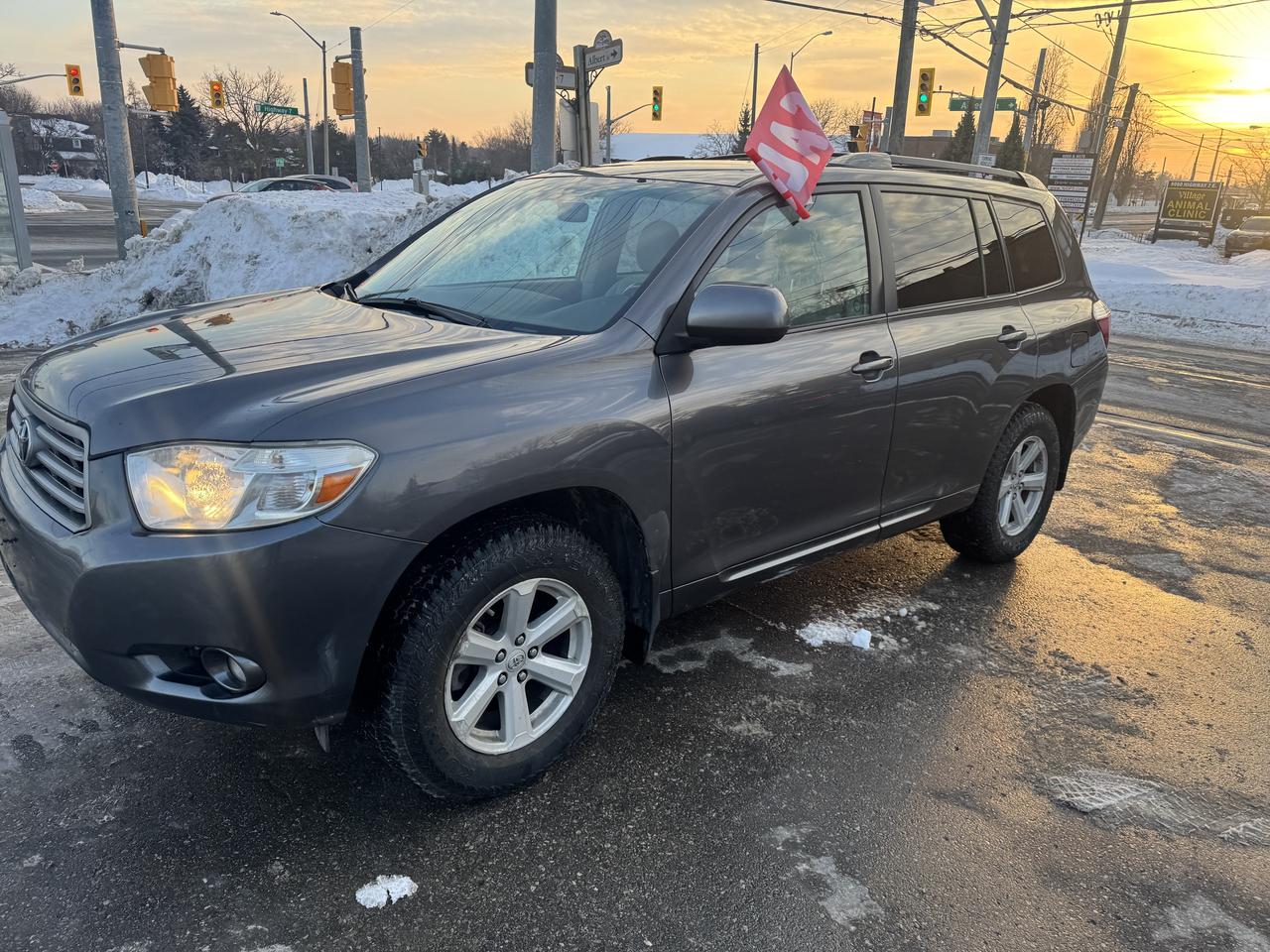 2010 Toyota Highlander Sport Photo