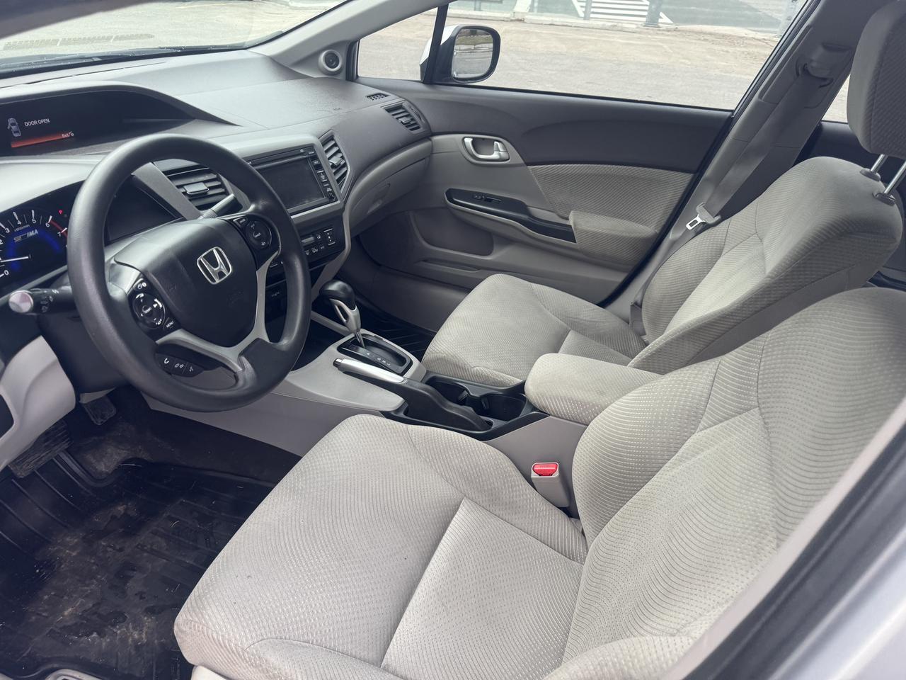 2012 Honda Civic Hybrid Photo