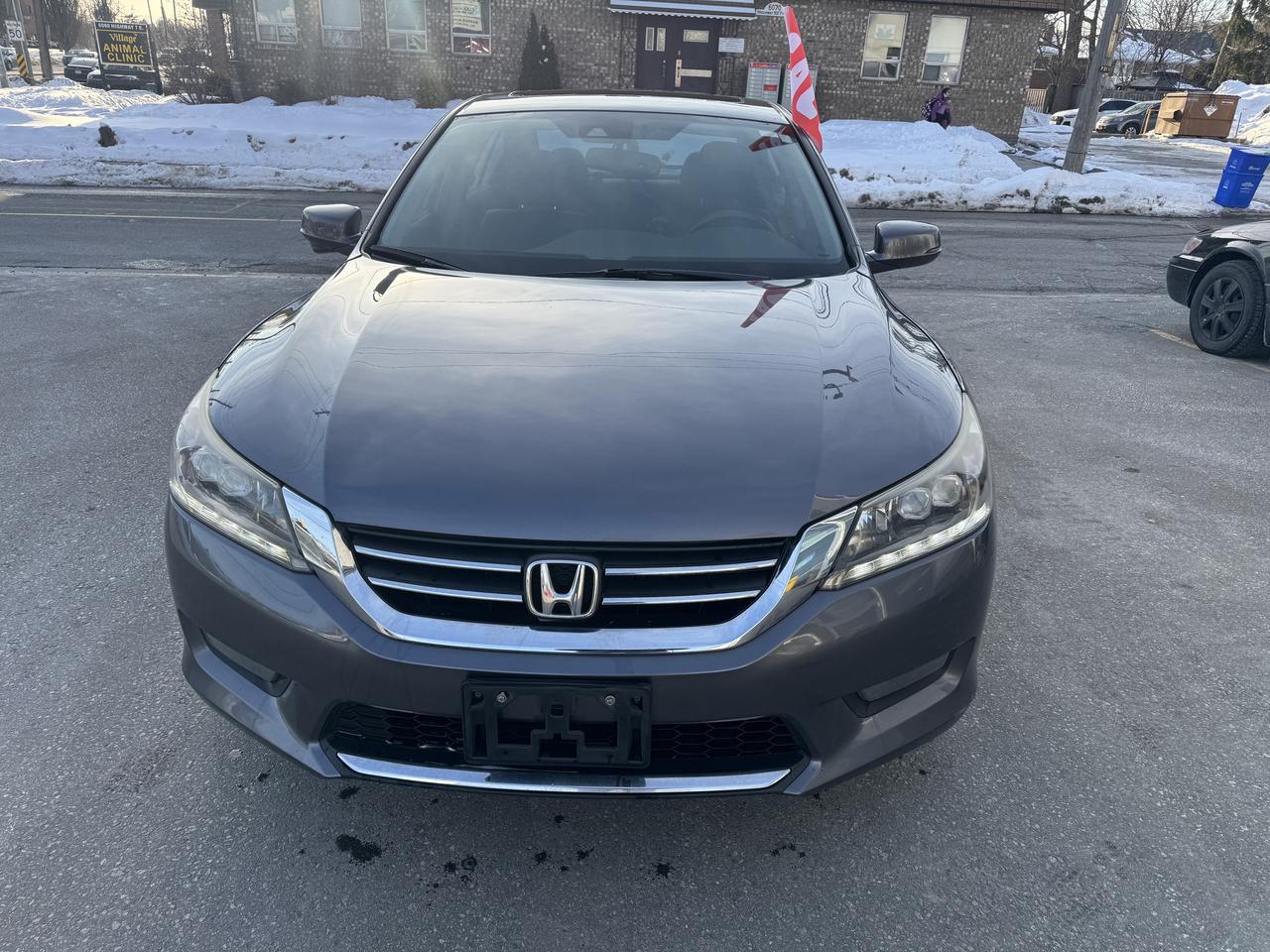 2015 Honda Accord Touring Photo