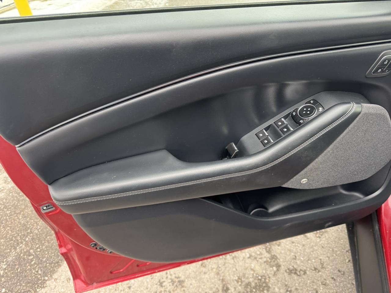 2021 Ford Mustang Mach-E Premium Photo