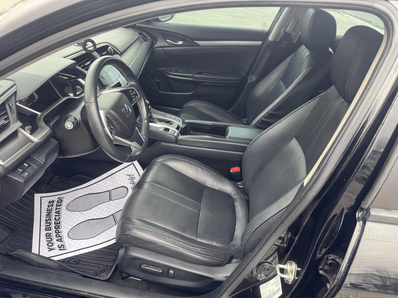 2017 Honda Civic Touring Photo