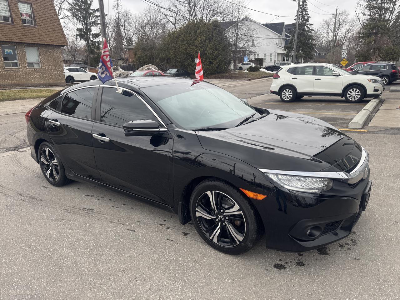 2017 Honda Civic Touring Photo