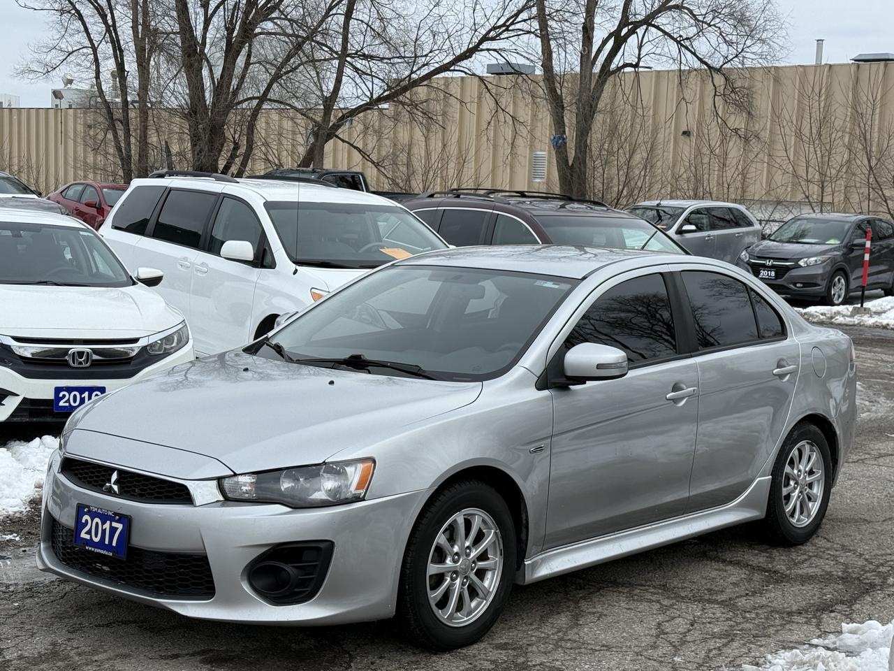 2017 Mitsubishi Lancer ES Photo