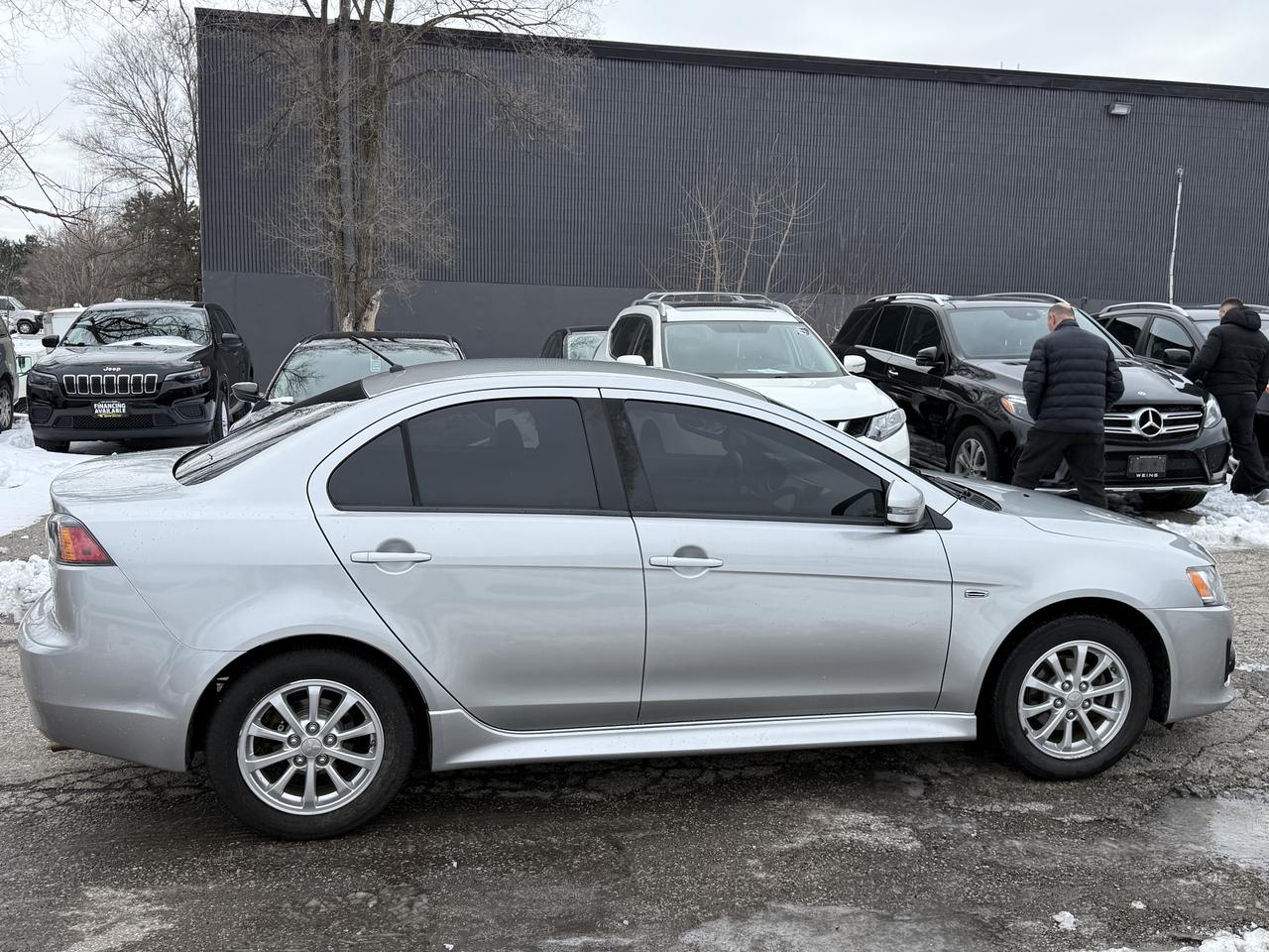 2017 Mitsubishi Lancer ES Photo