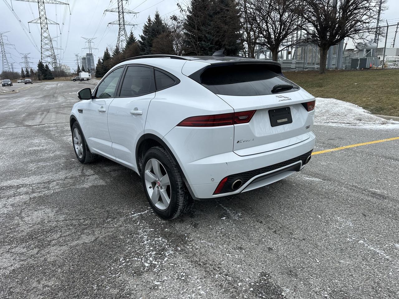 2018 Jaguar E-Pace R-Dynamic se Photo