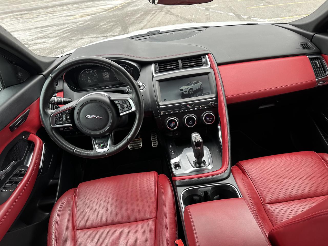 2018 Jaguar E-Pace R-Dynamic se Photo