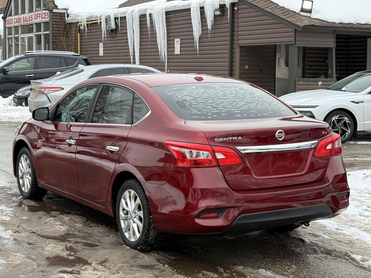 2018 Nissan Sentra SV Photo